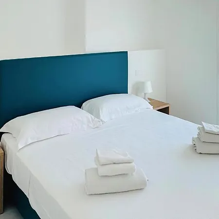 2 Bedroom Gorgeous In 마리나 디 모디카